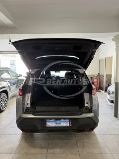 Peugeot 5008 2025